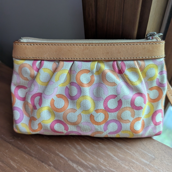 Coach Early 2000's Multicolor Wristlet Bag - Picture 2 of 5